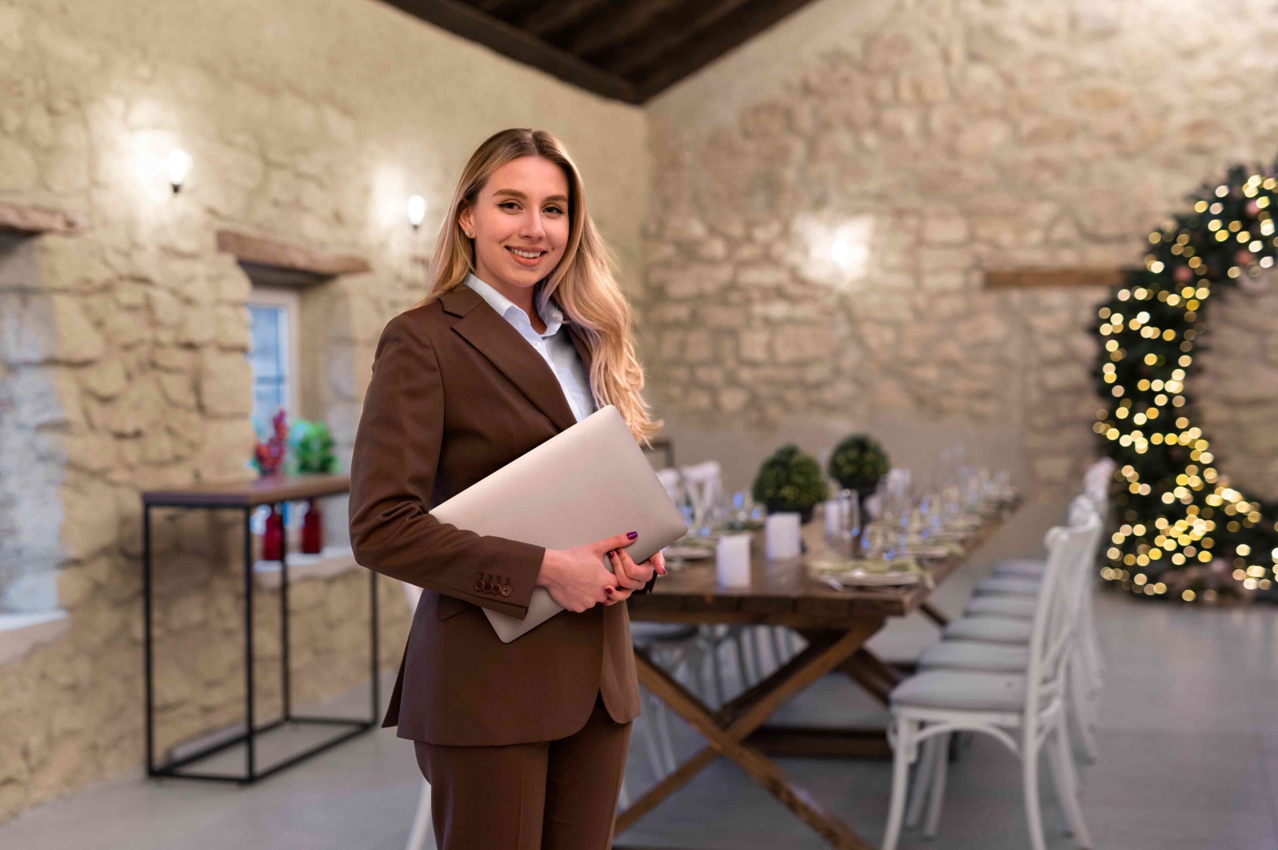 TECNICO ESPERTO IN ORGANIZZAZIONE DI EVENTI